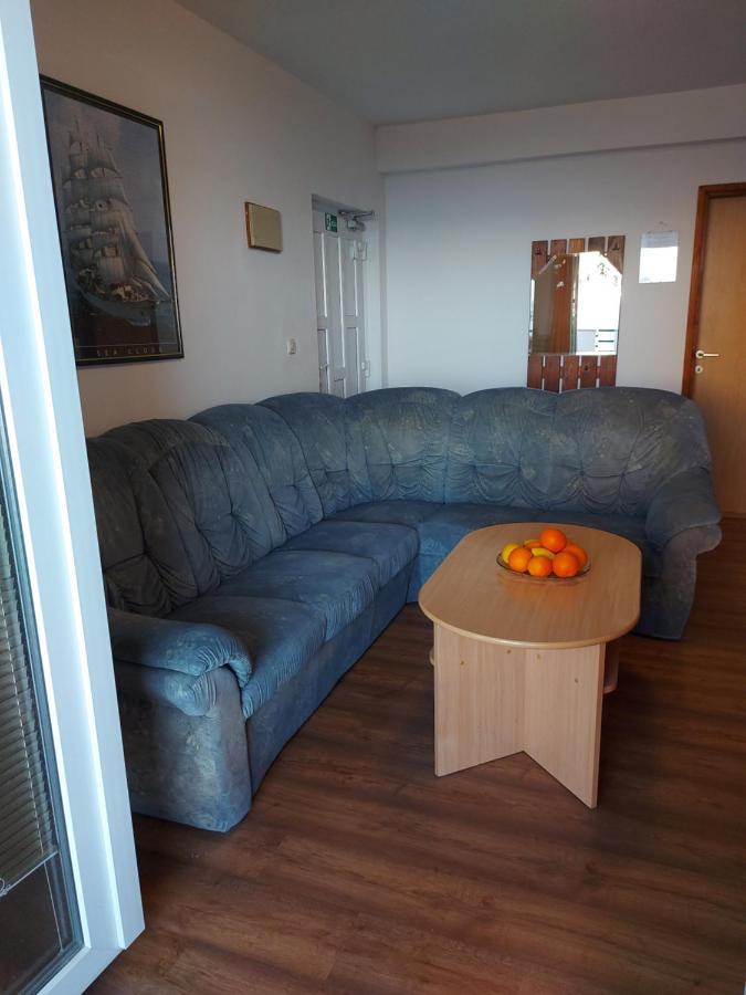 Apartmani Tatjana Okrug Gornji Exteriör bild